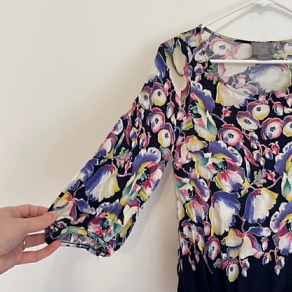 VANESSA VIRGINIA Luxe Blossoms Tee Navy Multi Floral Tie Knot 3/4 Sleeve Blouse - Picture 7 of 13